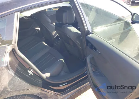 2025 Audi A5 Sportback Premium Plus 45 Tfsi S Line Quattro S Tronic z USA, uszkodzony, nr VIN WAUFACF58SA018509